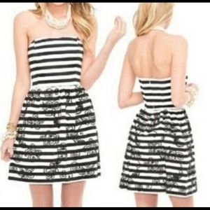 NWT Peyton Dress Black Swizzle Stripe Size 0